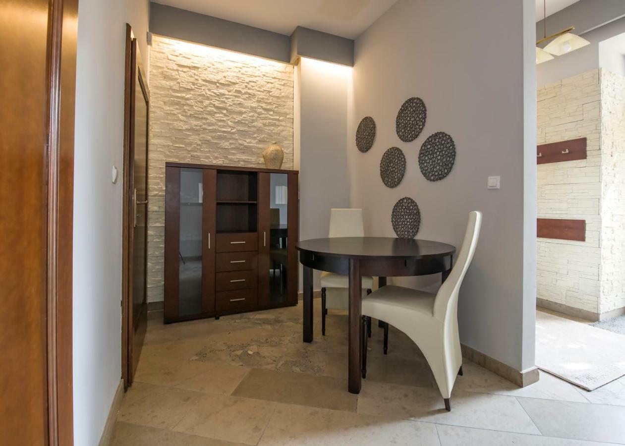 Apartamenty Na Warszawskiej Шерадз Екстериор снимка
