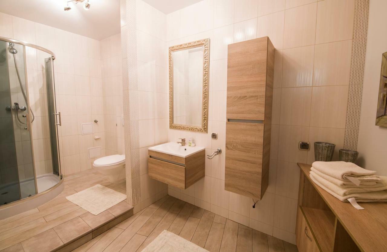 Apartamenty Na Warszawskiej Шерадз Екстериор снимка