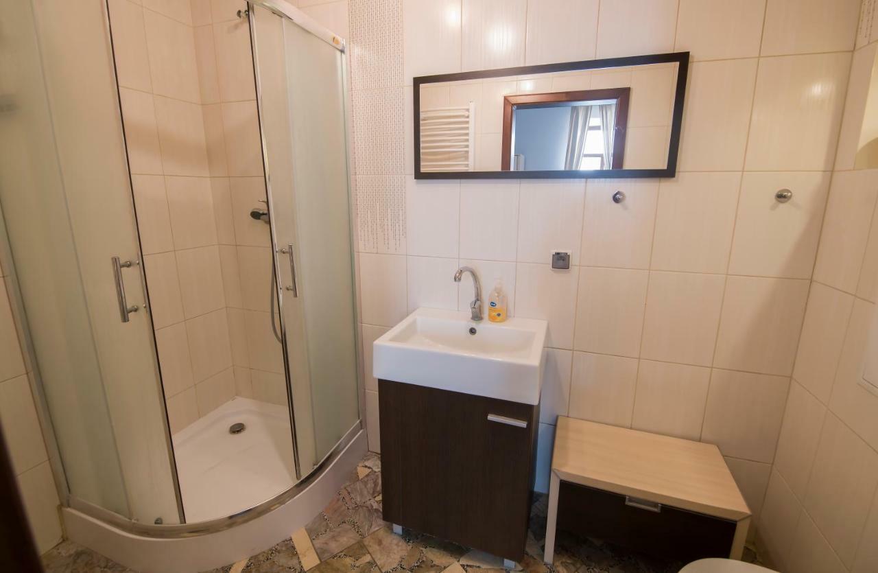 Apartamenty Na Warszawskiej Шерадз Екстериор снимка